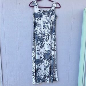 Vintage 90s floral blue and white dress by Glamour
